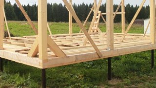 Сарай на винтовых сваях или хозблок на сваях Мыски цена от 2574 руб. / шт.